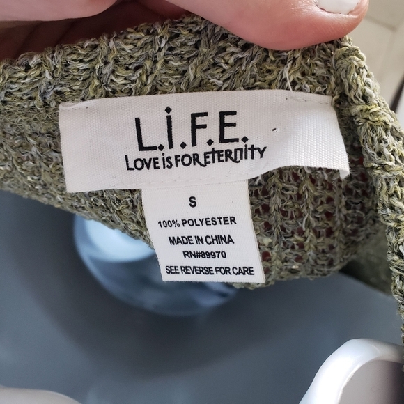 L.I.F.E. Small Green Long Sleeve Sweater Shell Button Accent Blouse Top Shirt - Picture 3 of 6